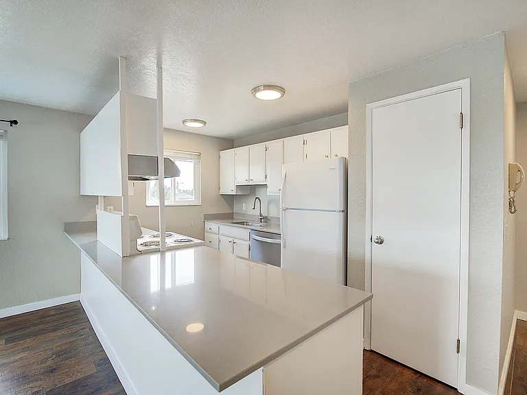 8500 Linden Ave N #303 — Photo 7