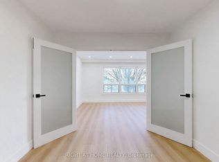 427 Lawrence Ave W #2, Toronto, ON M5M 1C3