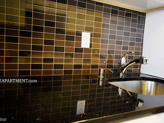 4th image of 622 Ocean Ave