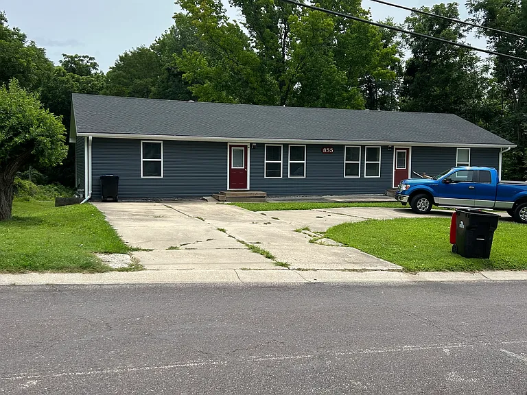 855 S Mitchell St #A — Photo 1