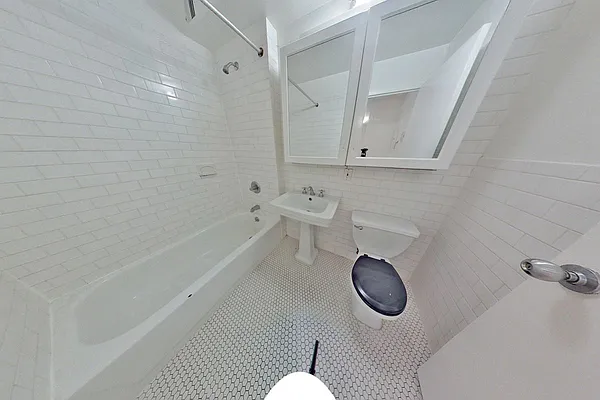 Rented by The Downtown LLC | media 43