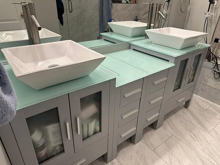 Newly renovated Master bath, double vanity, custom glass shower, bath