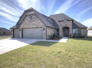 8108 N 75th East Ave, Owasso, OK 74055