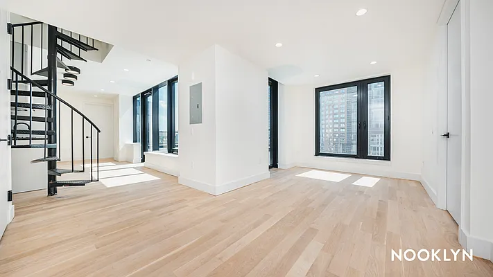 Rented by Nooklyn NYC LLC | media 112