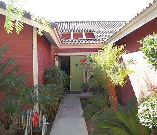 4th image of 25711 Clifton Ct