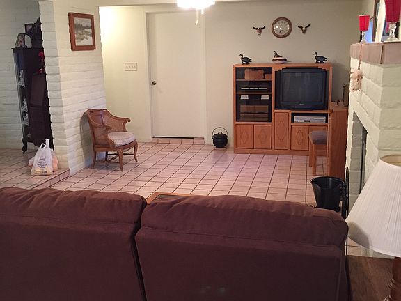 Family Room to Laundry Room