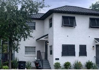 711 8th St, West Palm Beach, FL 33401