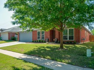 2308 Green Mere Dr, Arlington, TX 76001
