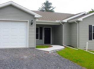 5 2nd St, Duncannon, PA 17020