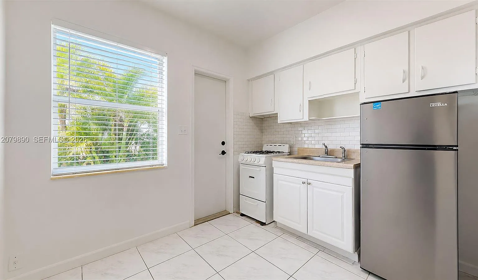 Silver Bluff Est Sec C — Photo 3