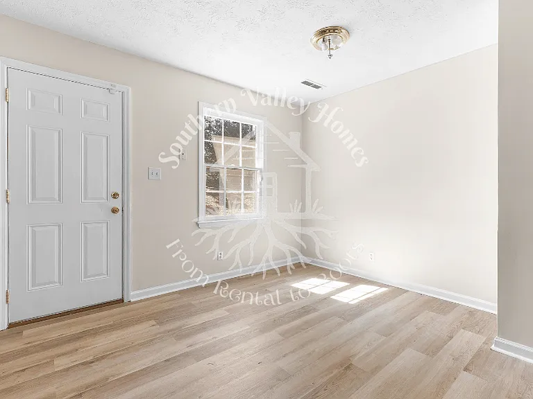 1636 Huntley Ridge Dr — Photo 16