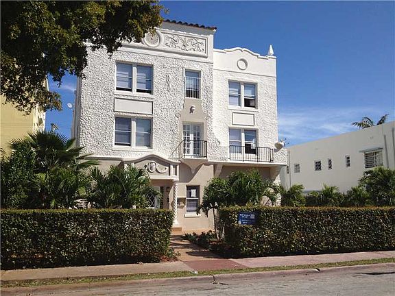 2nd image of 1017 Jefferson Ave APT 107