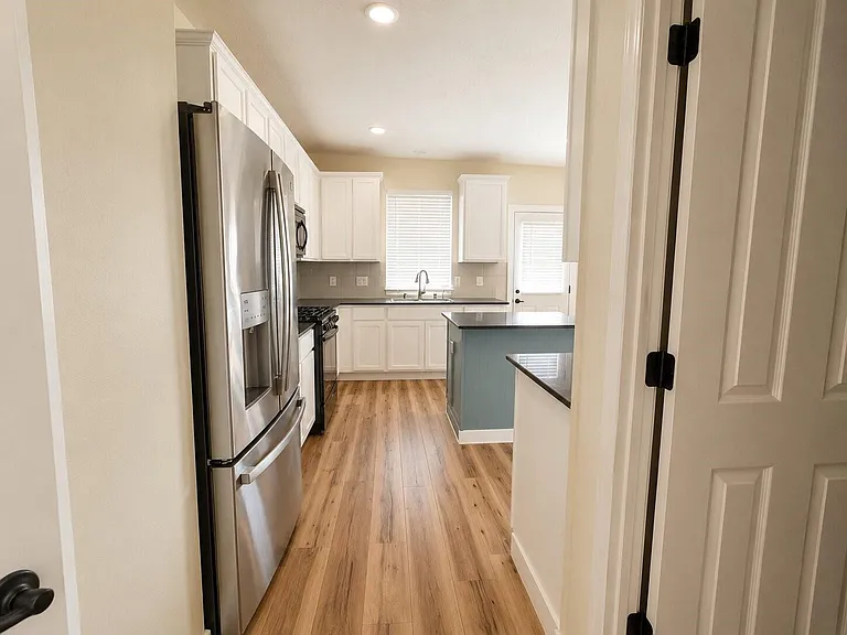 18639 Bristol Point Ln — Photo 23
