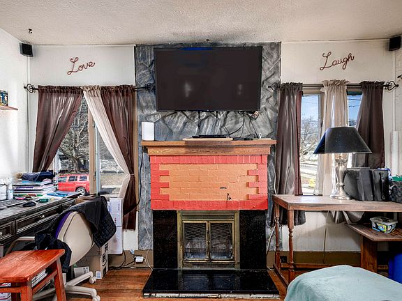 5th image of 2021 Edgewood Ave NE