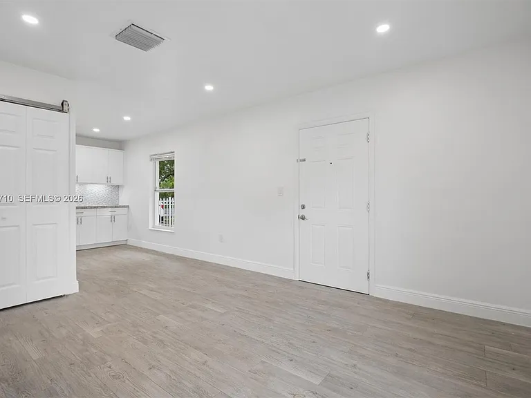 2775 SW 12th St #2775 — Photo 9