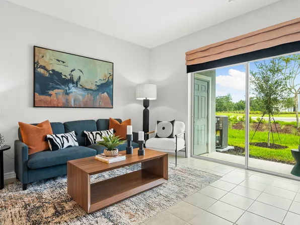 790 Gladstone Way, Mount Dora, FL 32757
