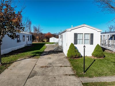 826 Thomas Ln, Angola, NY, 14006