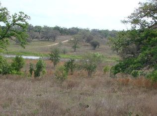 Causey Ln, Cuero, TX 77954
