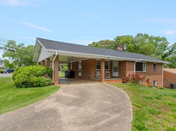 1119 Forest Hills Ave, Charlottesville, VA 22903