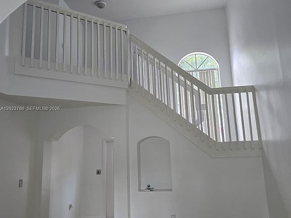 3rd image of 13658 SW 142nd Ter