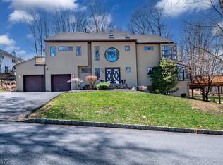 18 Cedar St, Budd Lake, NJ 07828
