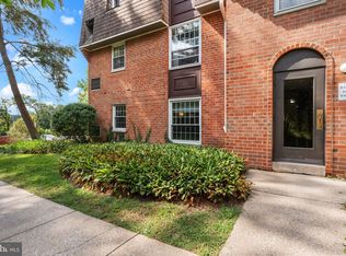 4000 Gypsy Ln UNIT 637, Philadelphia, PA 19129