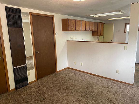 3rd image of 423 N 1st Ave #B