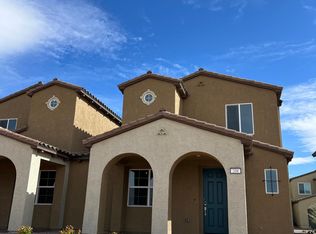 208 Vanhoy Ave, Henderson, NV 89011