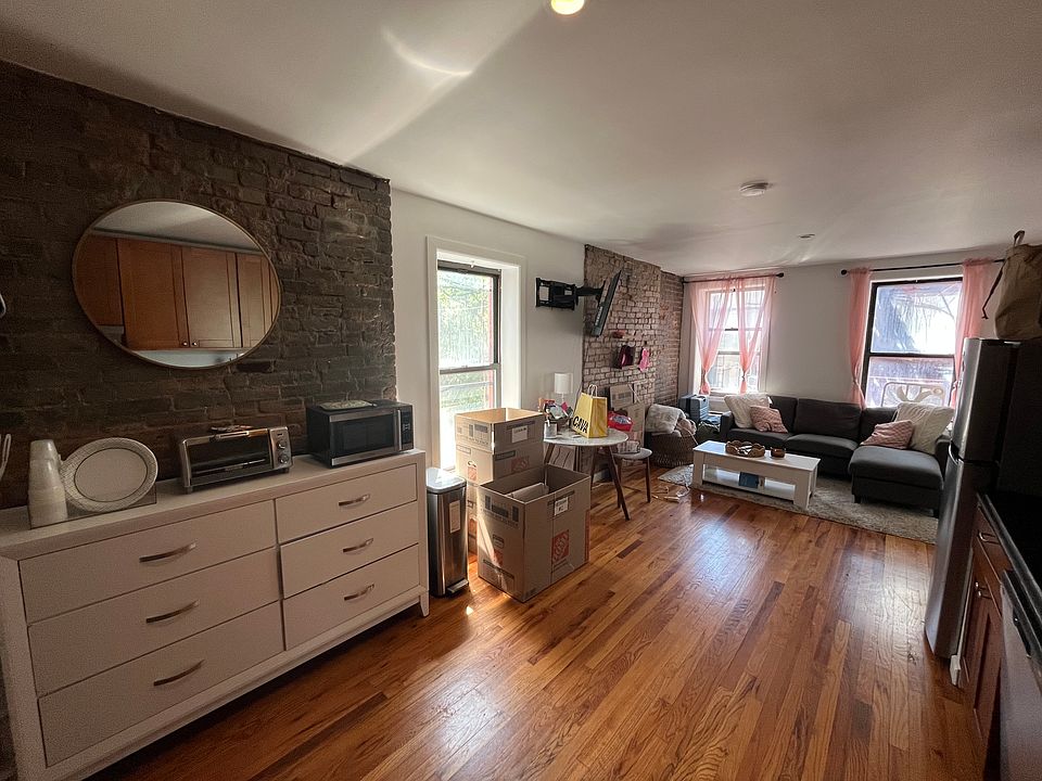 1st image of 49 Essex St APT 14