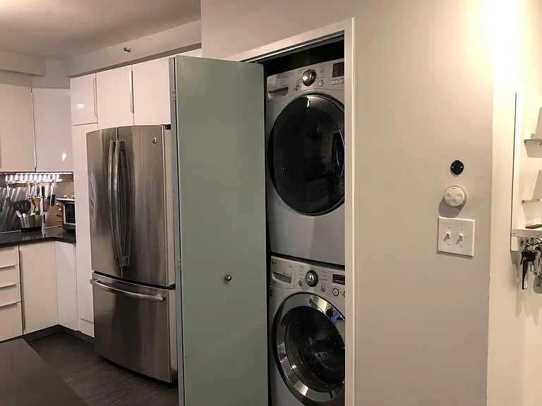 1300 Crystal Dr #1401S — Photo 7
