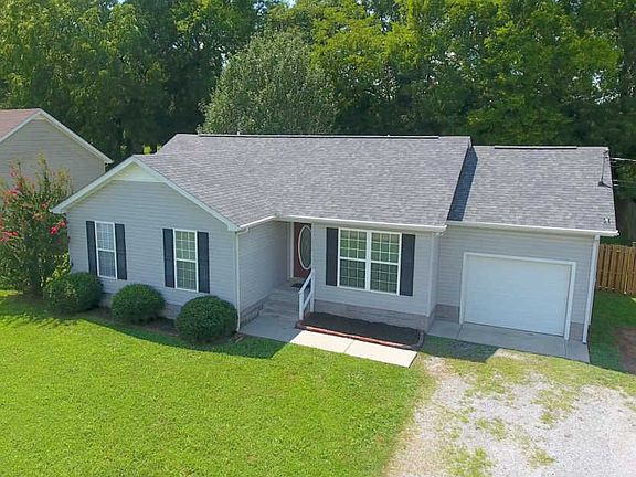 4th image of 112 Lorien Cir