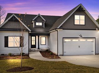 65 Livingston Ln, Zebulon, NC 27597