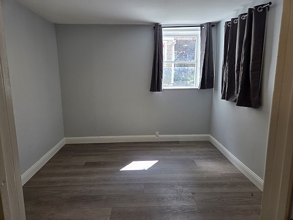 4th image of 468 S 6th St #3
