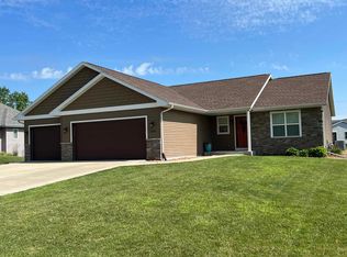 3753 Bluewing Pl, Janesville, WI 53546