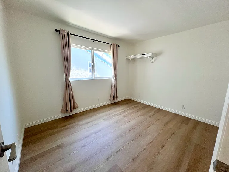 38 Carver — Photo 12