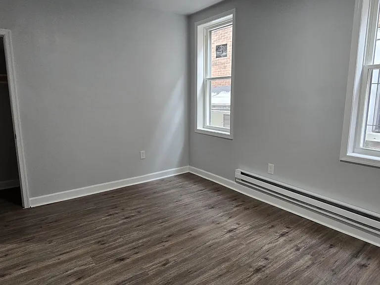 1411 W Loudon St — Photo 71