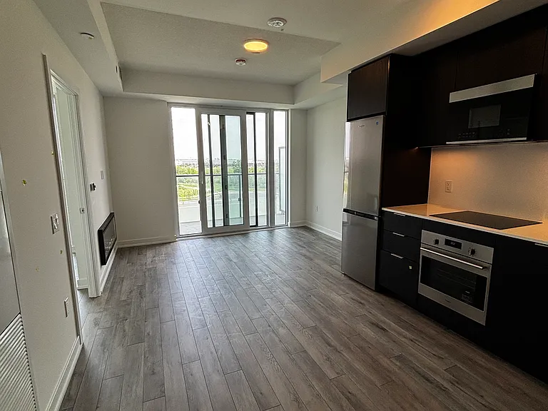 15 Skyridge Dr #429 — Photo 2