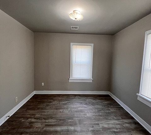 4th image of 1819 NW 29th St