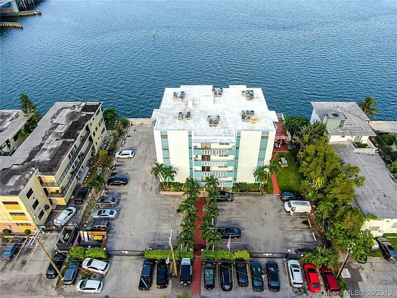 3rd image of 7825 NE Bayshore Ct APT 102