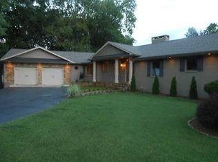 212 Masters Ct, Hixson, TN 37343