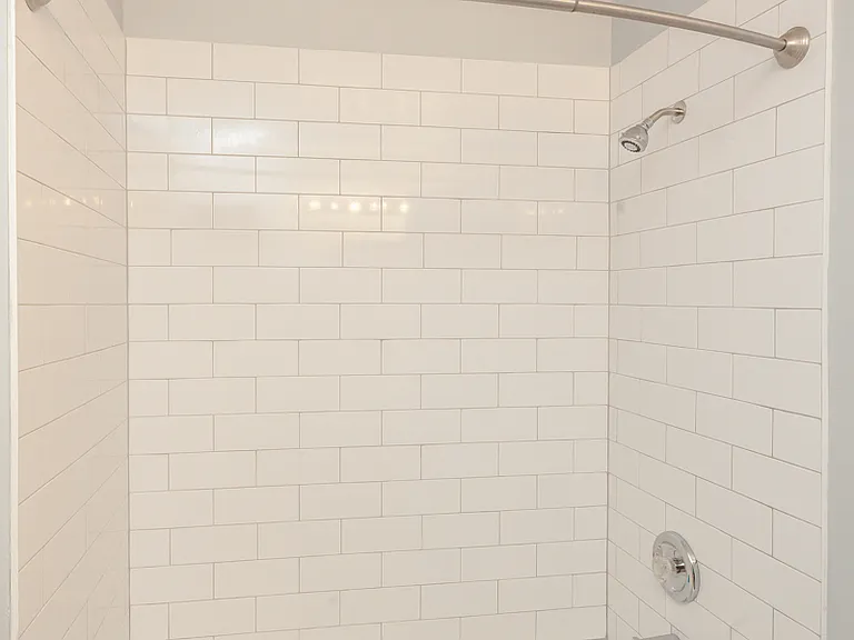 1510 N Elk Grove Ave #2 — Photo 16