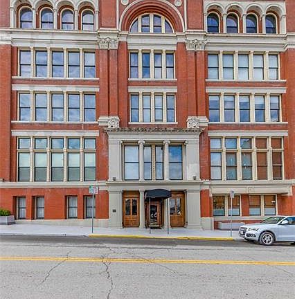 2nd image of 612 Central St APT 407