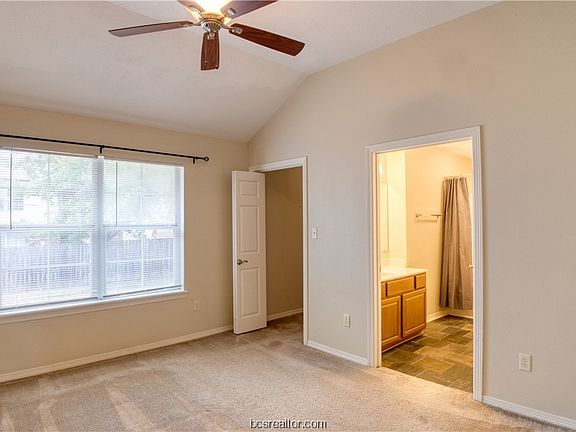 5th image of 1002 Copperas Bnd