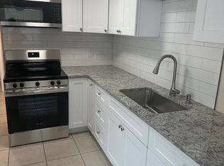 10610 101st Ave APT 1, Seminole, FL 33772