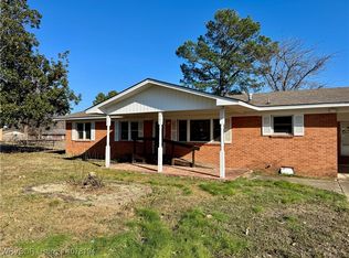 100 Mondier St, Roland, OK 74954