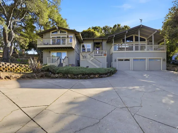 17285 Copper Hill Dr, Morgan Hill, CA 95037