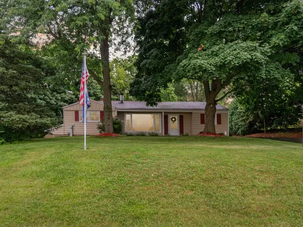 8947 39th AVENUE, Kenosha, WI 53142