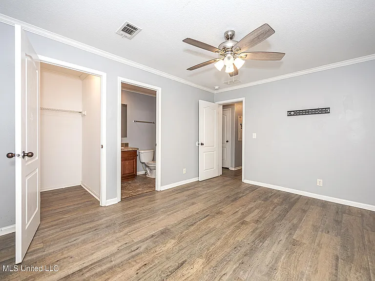 6003 E Lamar St — Photo 22