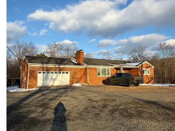 43160 Evans Pond Rd, Leesburg, VA 20176