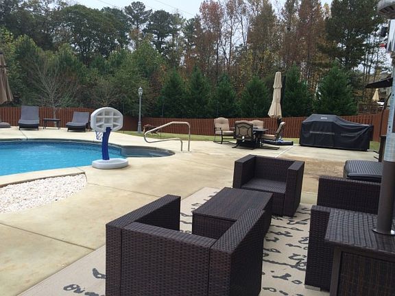 2nd image of 387 Battlefield Creek Dr